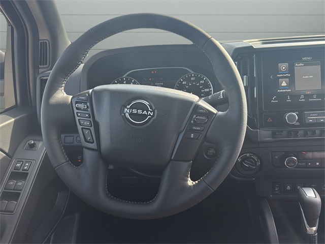 2026 Nissan Frontier Crew Cab SV photo 13