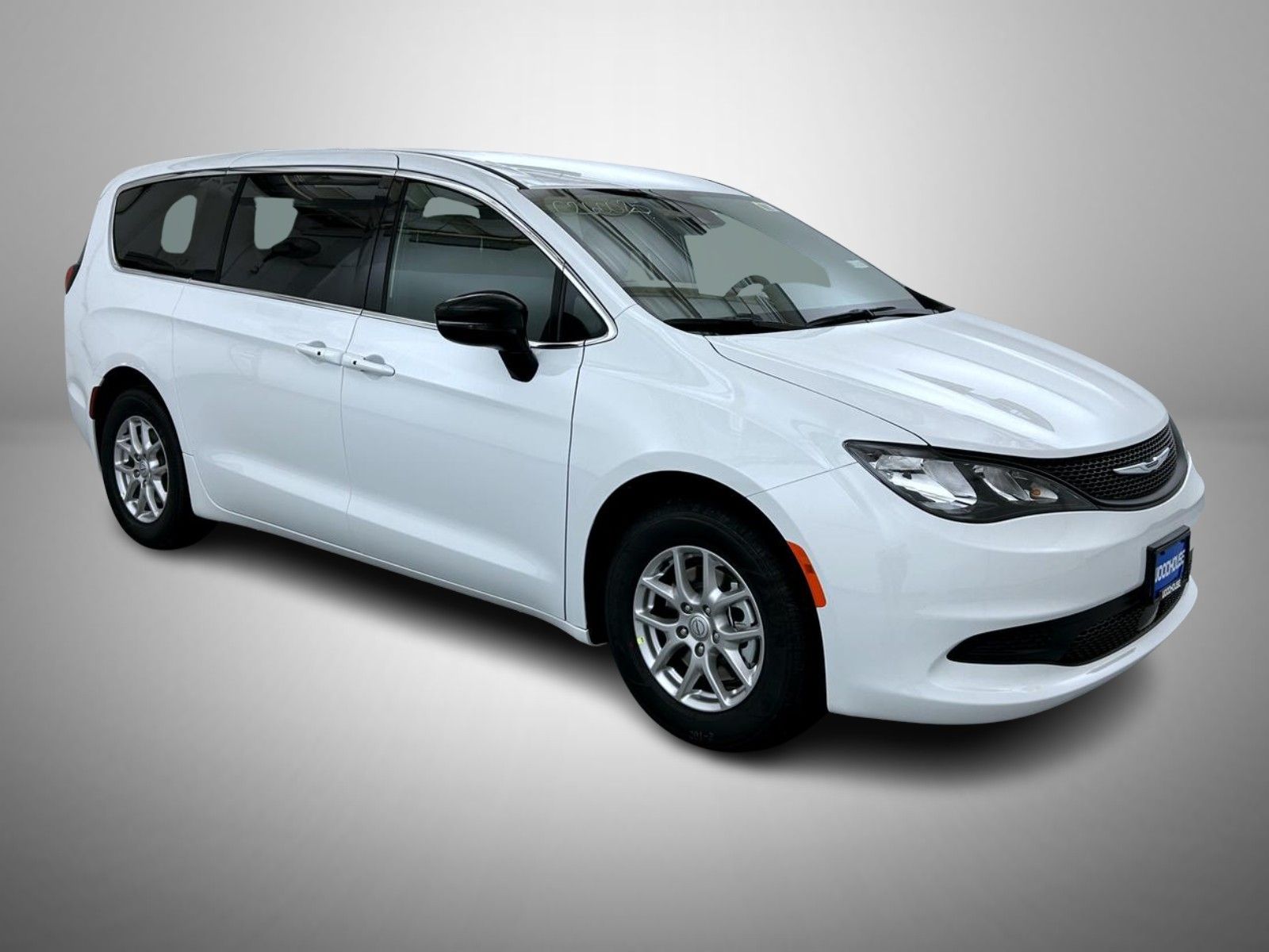 2026 Chrysler Voyager LX photo 3
