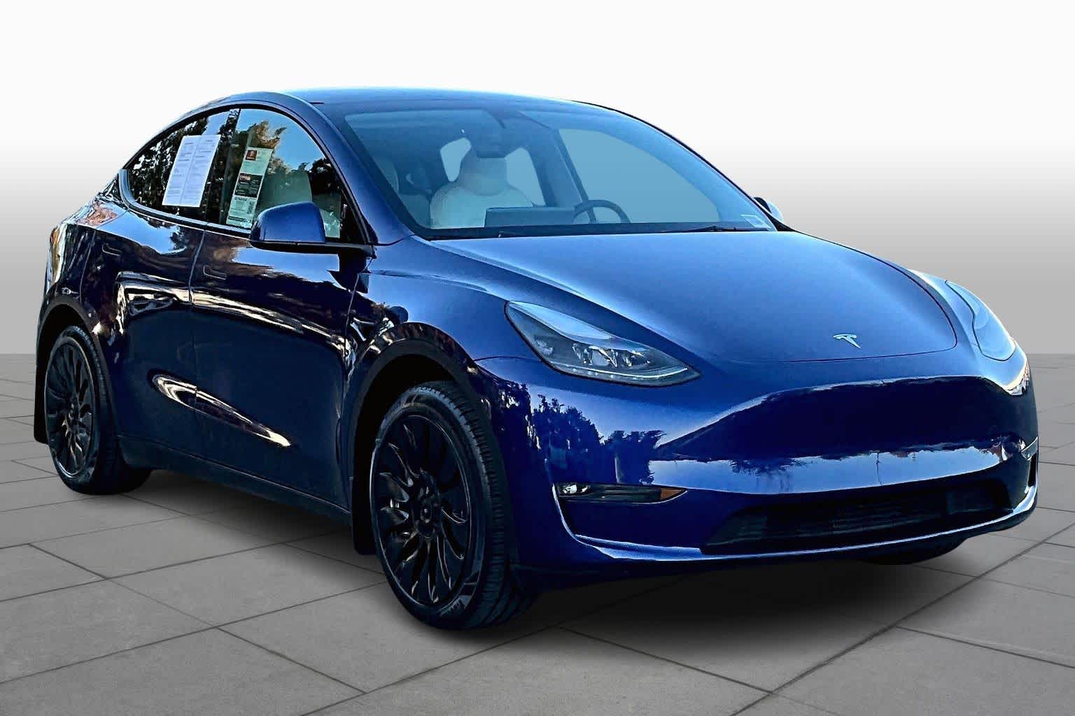 Used 2023 Tesla Model Y Long Range with VIN 7SAYGAEE8PF695335 for sale in Folsom, CA