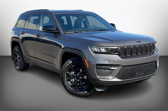 2025 Jeep Grand Cherokee Altitude's photo
