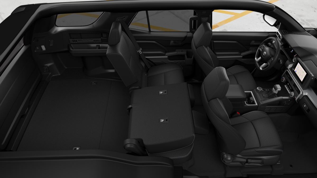 2025 Toyota 4Runner SR5 photo 12