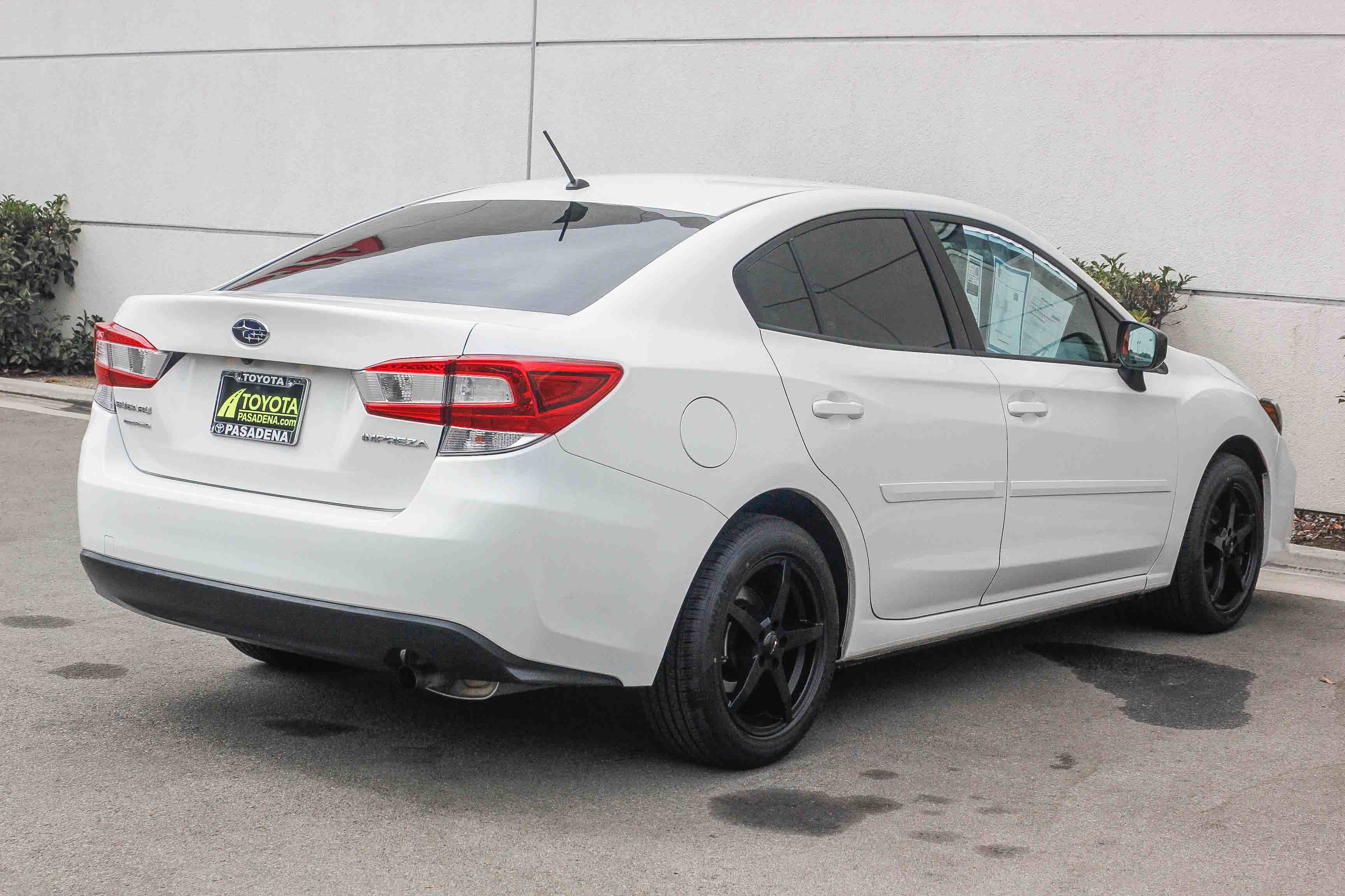2018 Subaru Impreza 2.0i photo 4