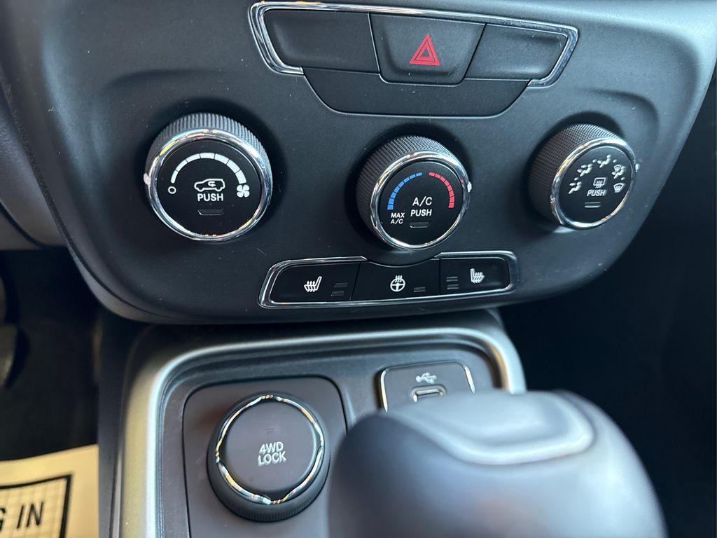 2018 Jeep Compass Latitude photo 25
