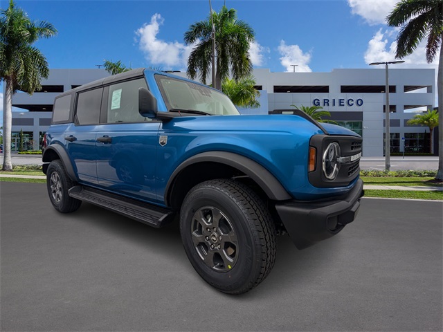 2025 Ford Bronco 4-Door Big Bend's photo