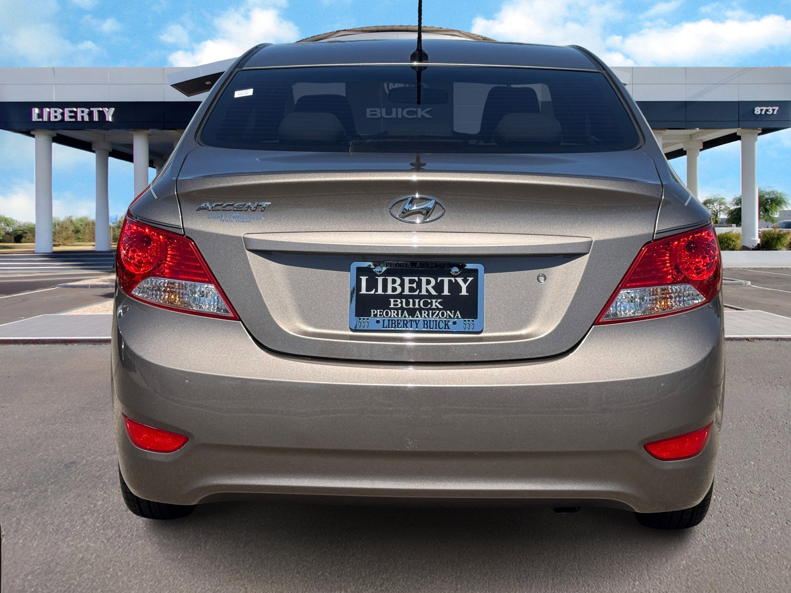 2014 Hyundai Accent GLS photo 4