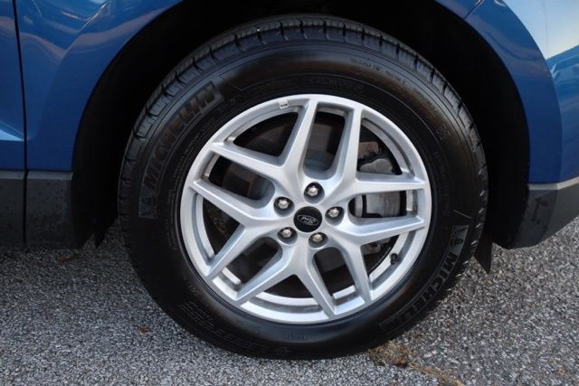 2024 Ford Edge SEL photo 10