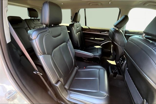 2022 Jeep Grand Cherokee Limited High photo 15