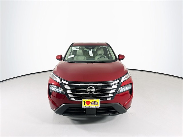 2024 Nissan Rogue SV photo 2