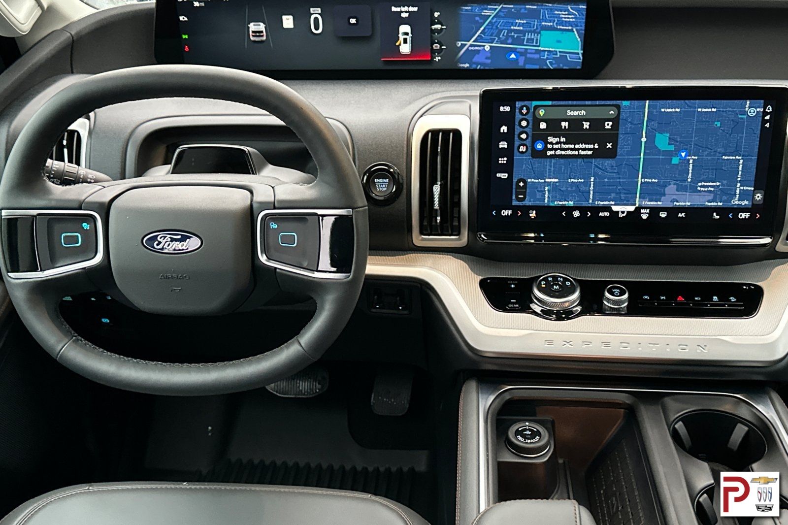 2025 Ford Expedition photo 15