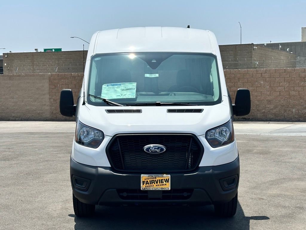 2025 Ford Transit Cargo Van photo 4