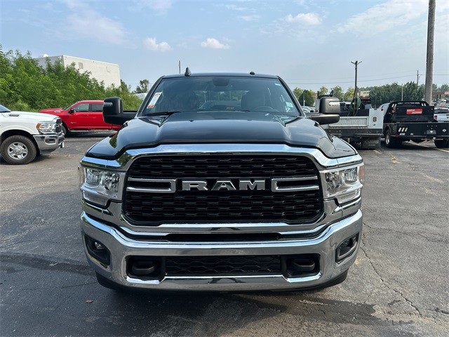 2024 Ram 2500 Big Horn photo 3