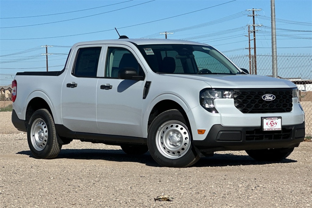 2025 Ford Maverick XL photo 2