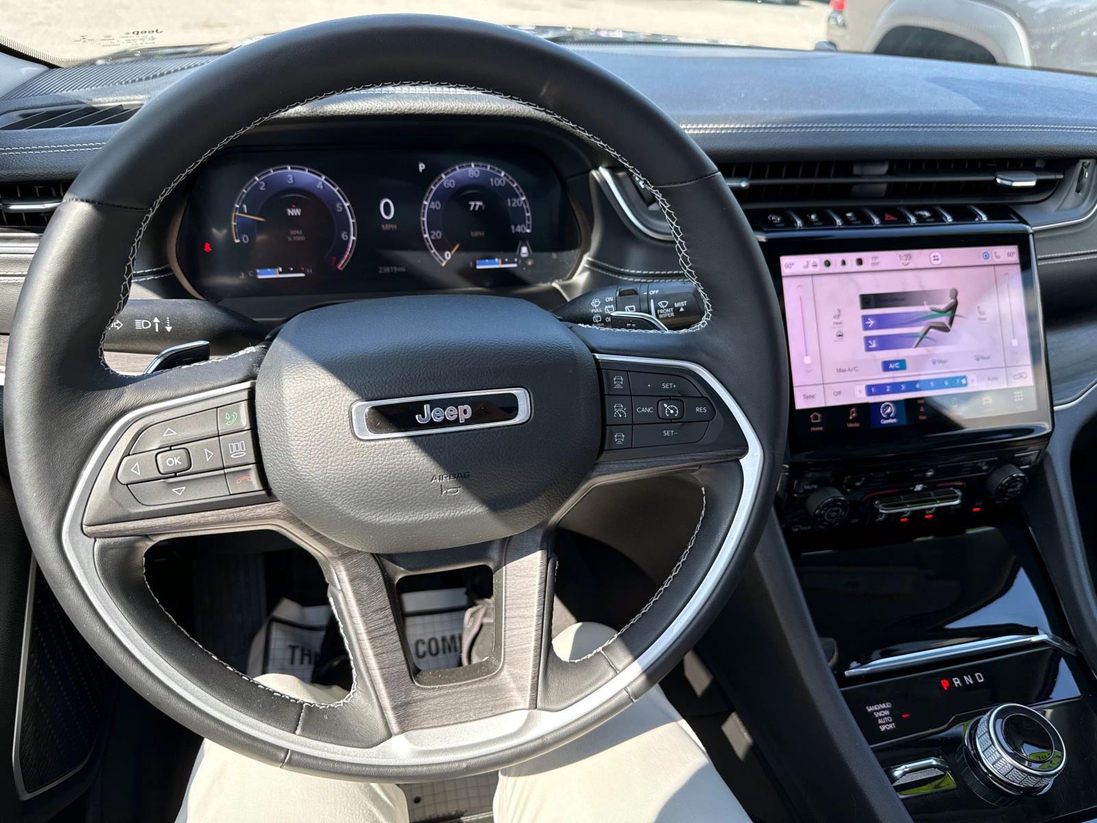 2022 Jeep Grand Cherokee Limited photo 16