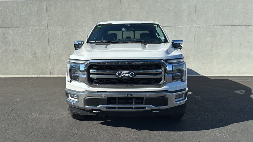 2024 Ford F-150 Lariat photo 2