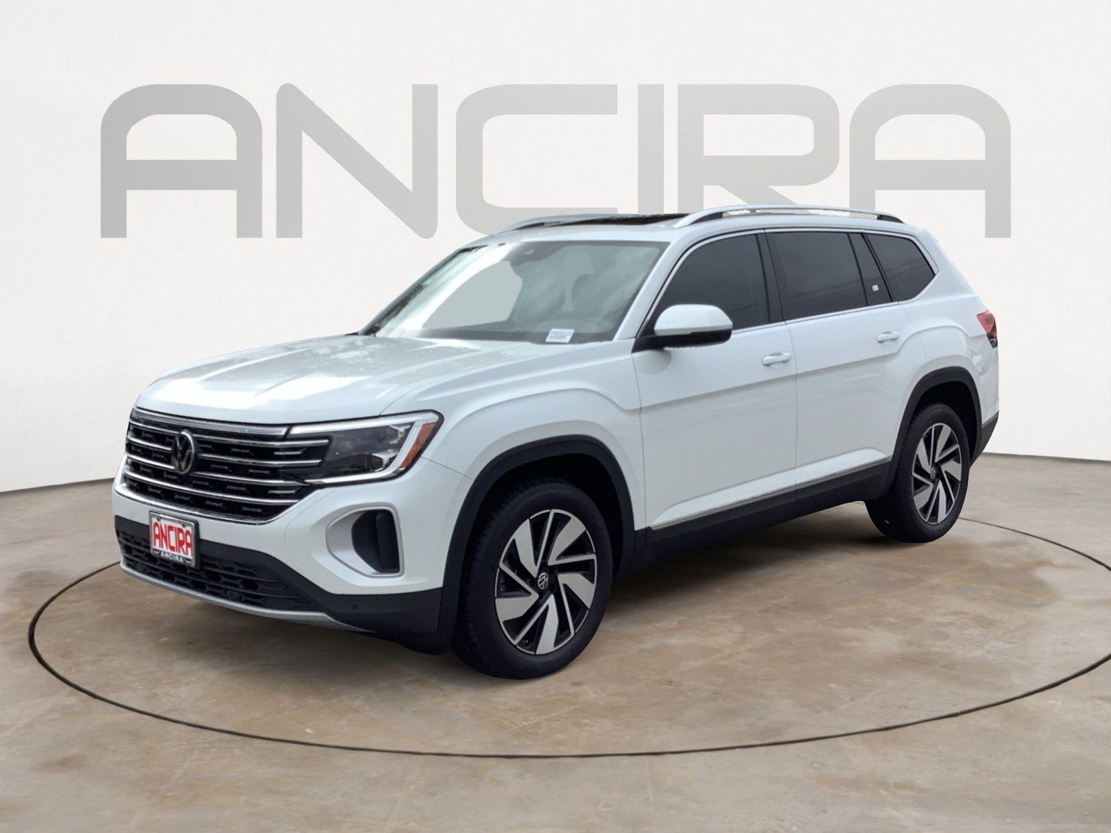 2025 Volkswagen Atlas SEL photo 4