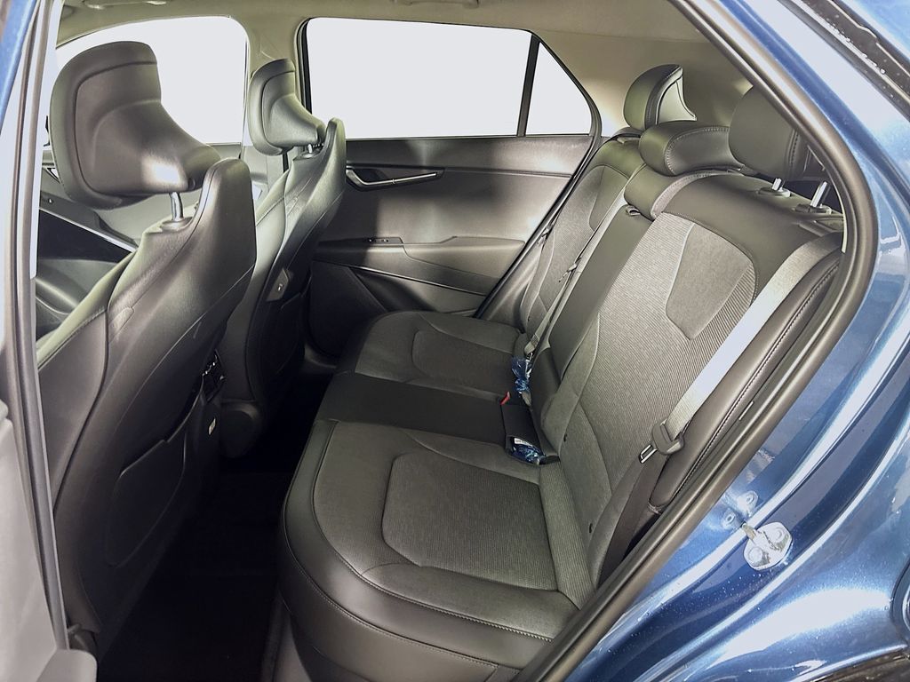 2025 Kia Niro Plug-In Hybrid SX Touring photo 20