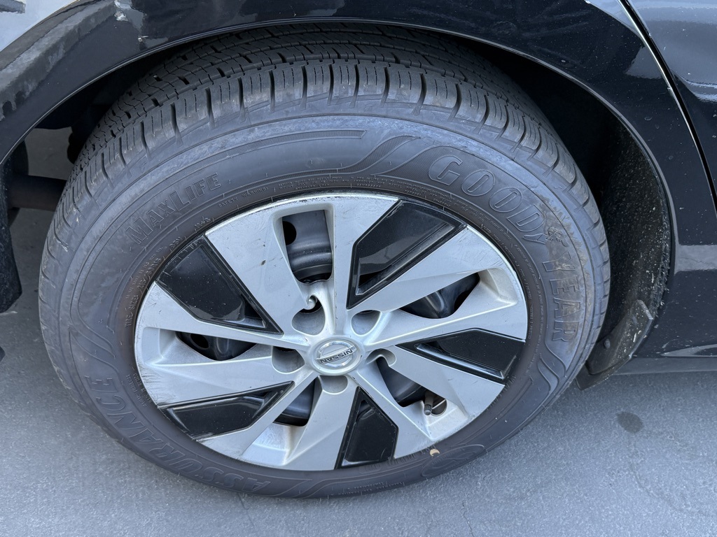2021 Nissan Altima 2.5 S photo 2