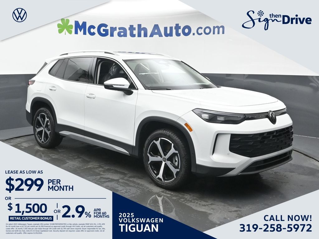 2025 Volkswagen Tiguan SE's photo
