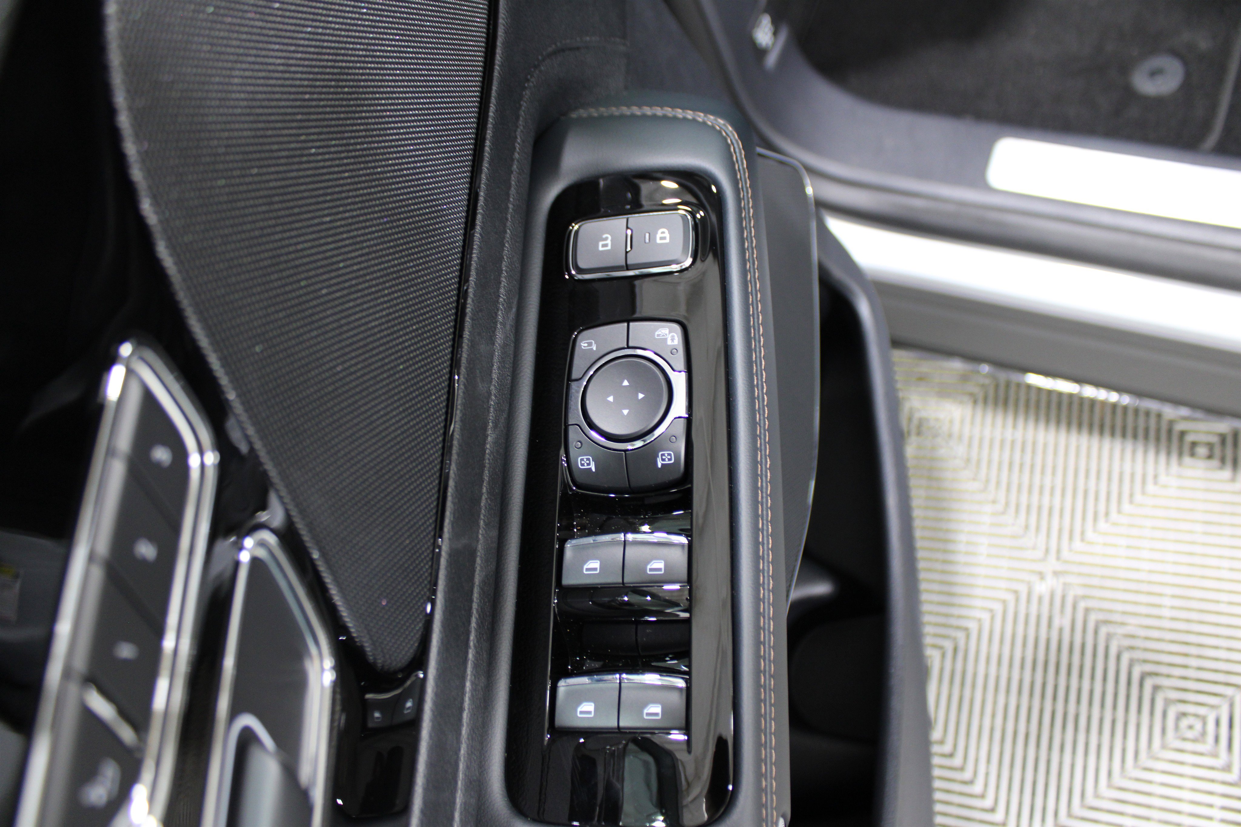 2025 Lincoln Aviator Premiere photo 6