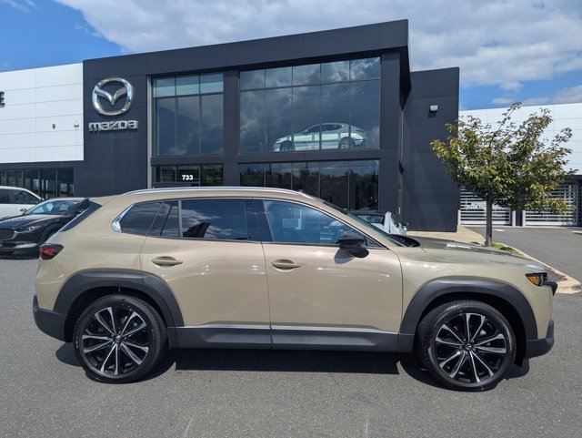 2025 Mazda CX-50 Turbo Premium photo 2
