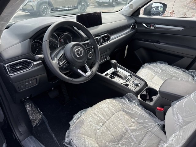 2025 Mazda CX-5 2.5 S Preferred photo 4