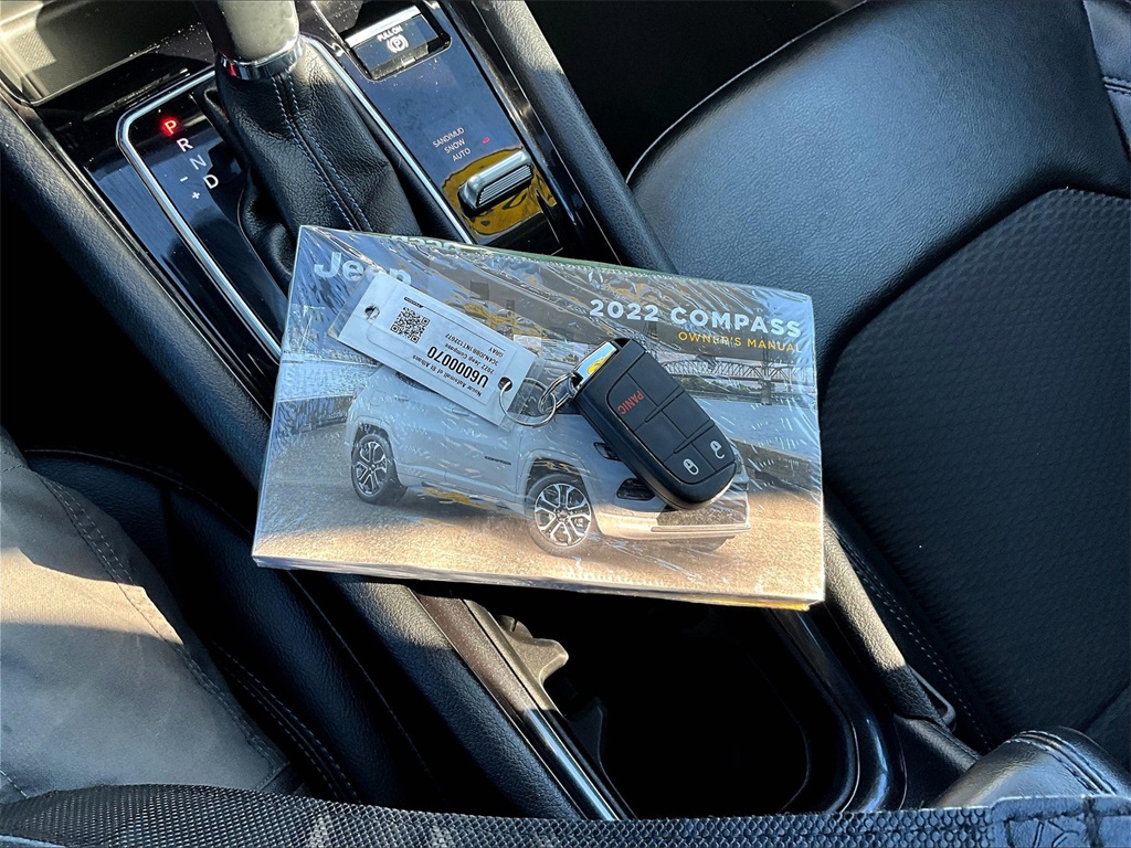 2022 Jeep Compass Latitude photo 27