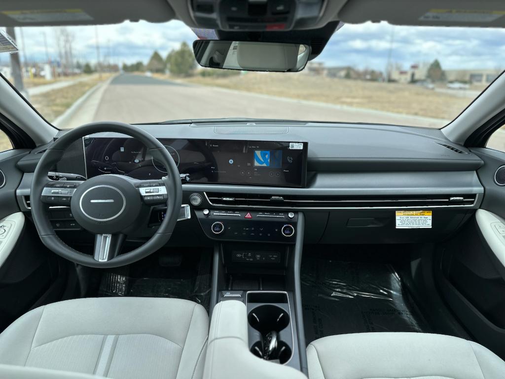 2025 Hyundai Sonata SEL Convenience photo 9