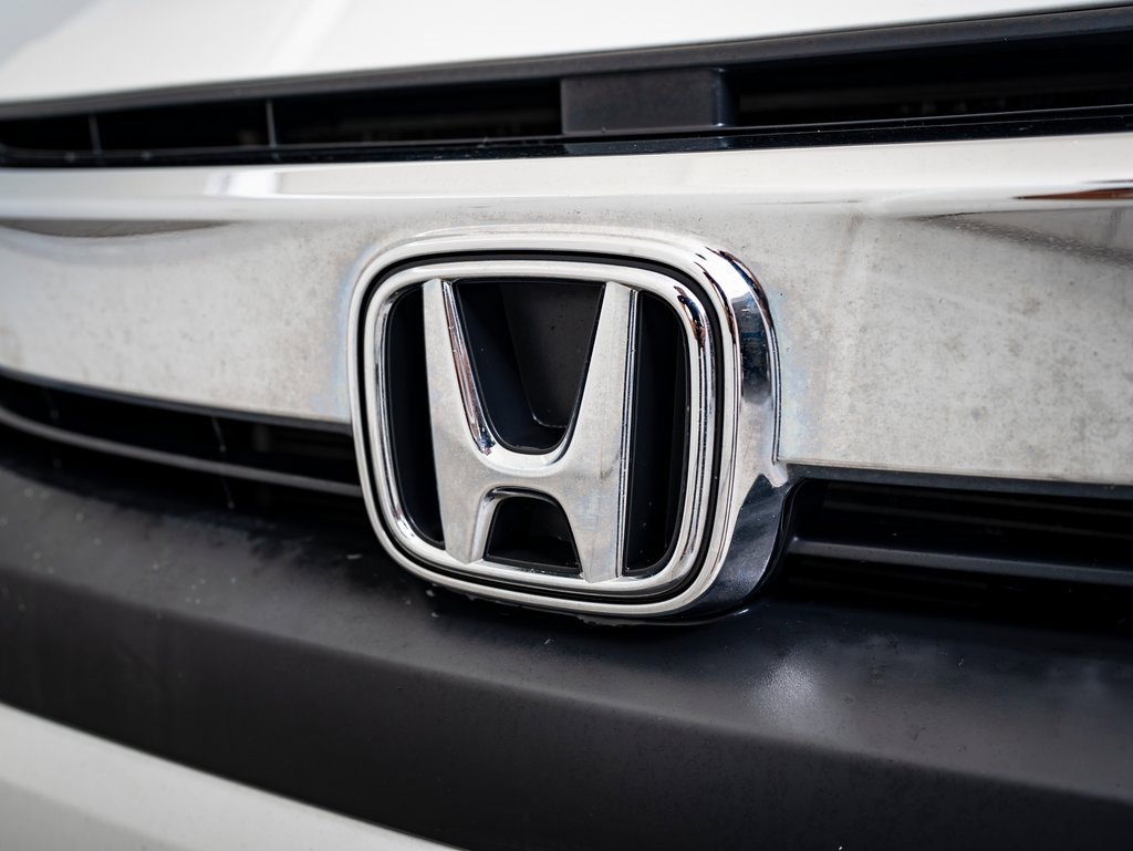 2017 Honda Civic LX photo 2