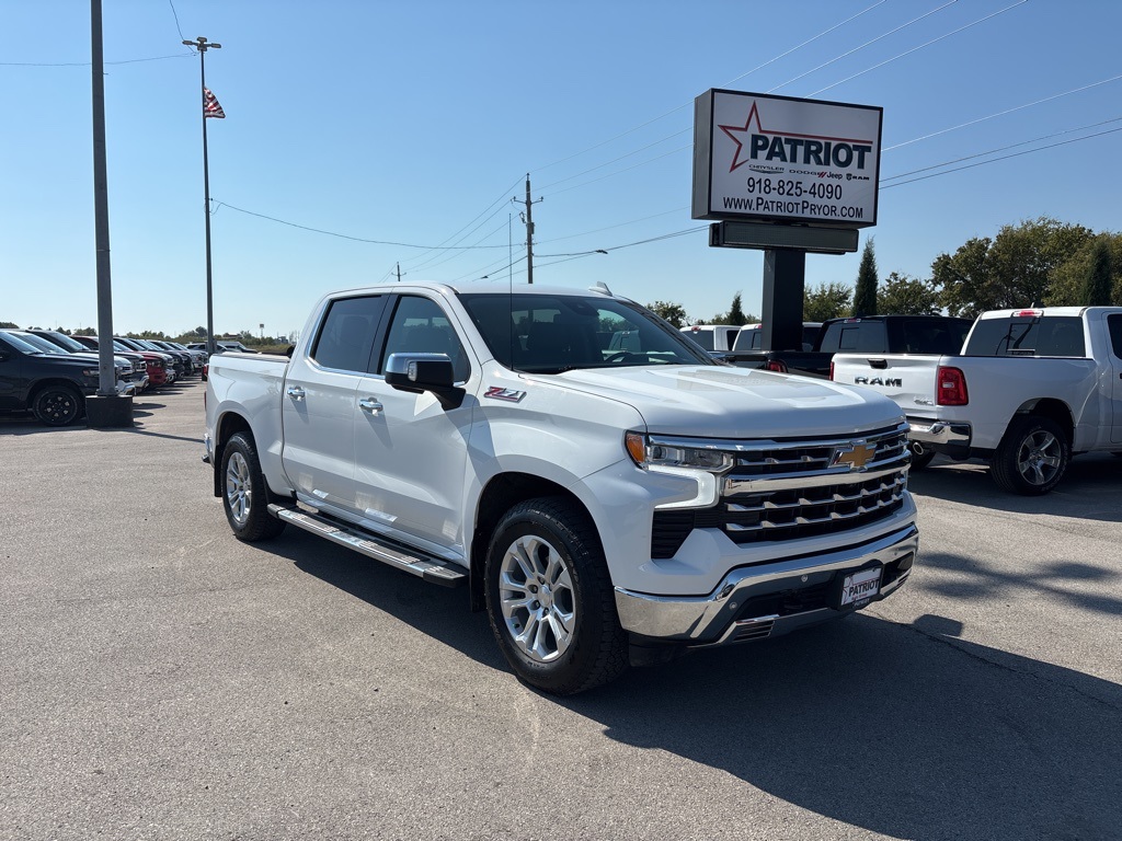 2024 Chevrolet Silverado 1500 LTZ's photo