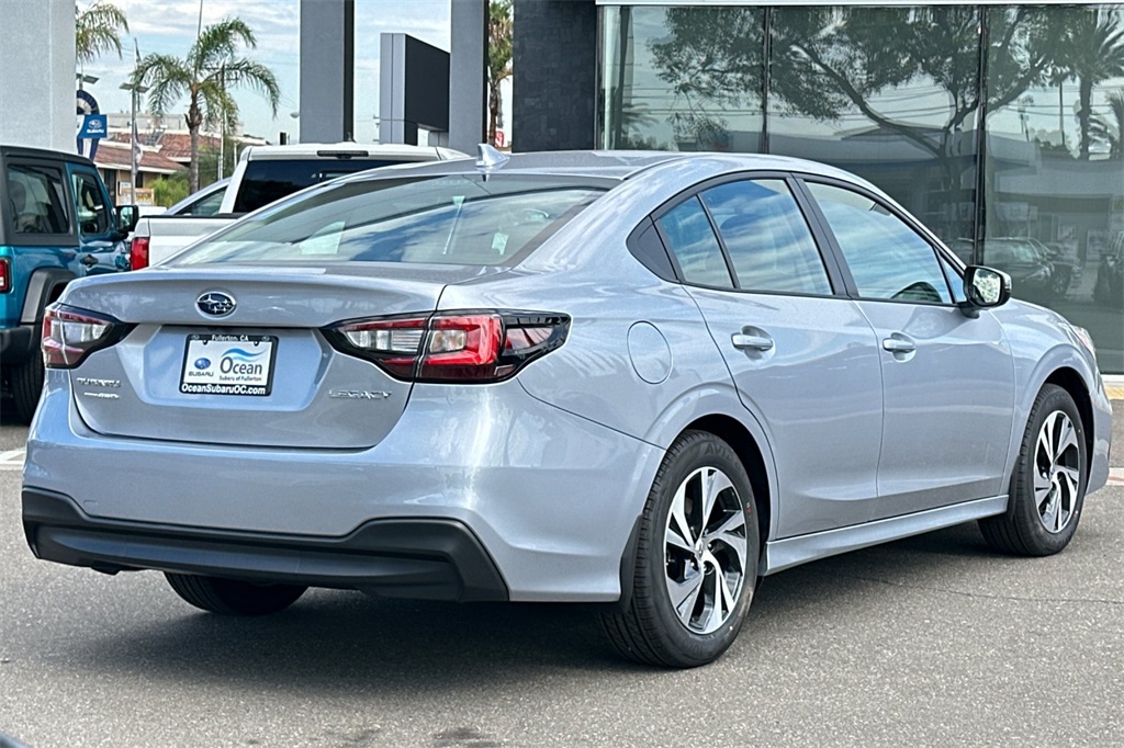 2025 Subaru Legacy Premium photo 4