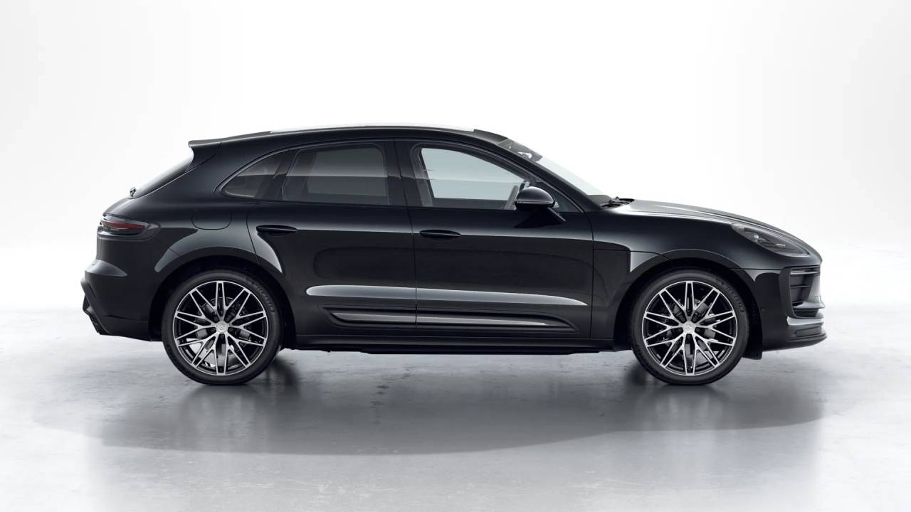 2026 Porsche Macan T photo 5