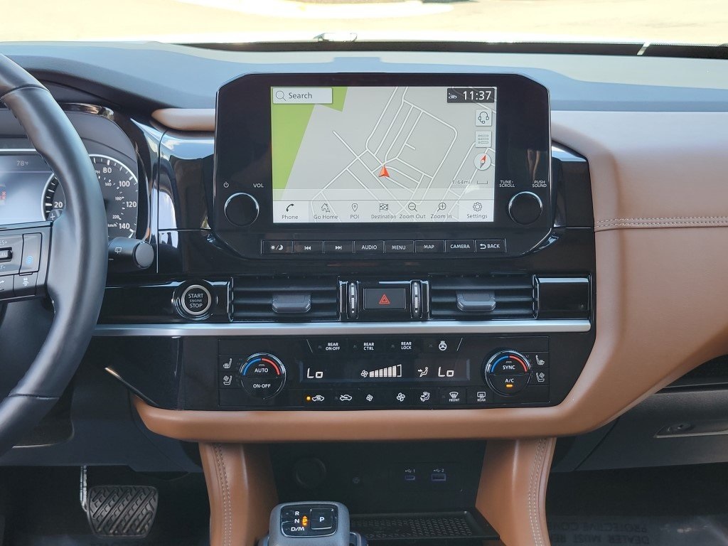 2022 Nissan Pathfinder Platinum photo 4