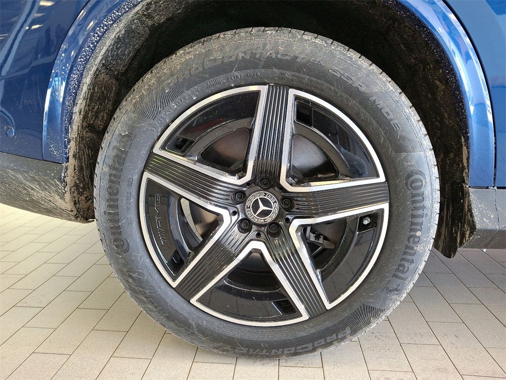 2025 Mercedes Benz GLC 350e 4MATIC photo 5