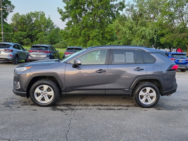 2020 Toyota RAV4 Hybrid XLE photo 4