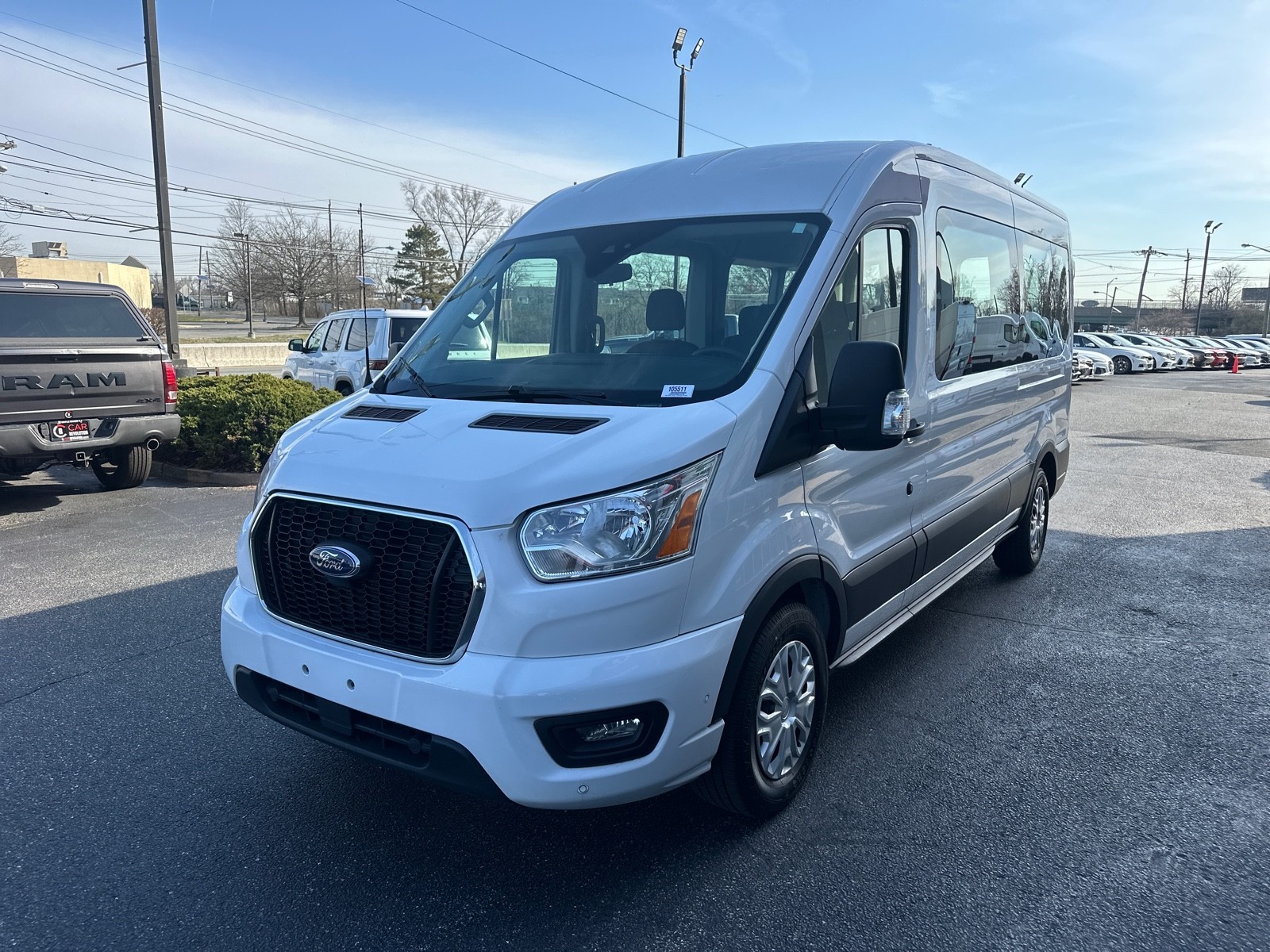 2021 Ford Transit Passenger XLT photo 3