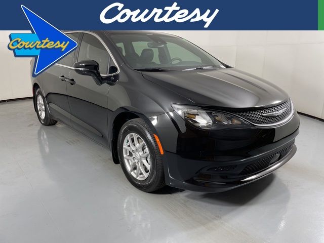 2025 Chrysler Voyager