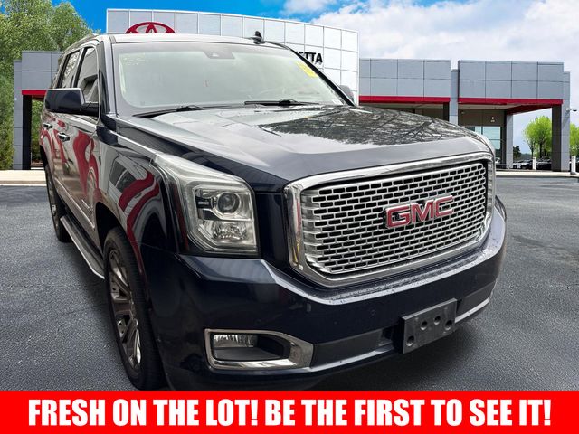 2017 GMC Yukon Denali's photo