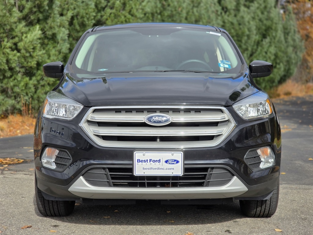 Used 2019 Ford Escape SE with VIN 1FMCU9GD8KUA83912 for sale in Nashua, NH