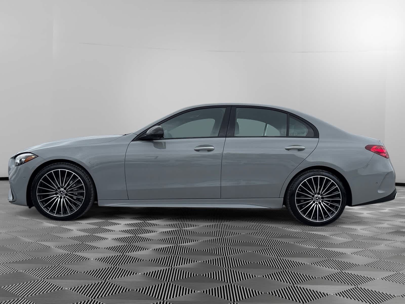 2025 Mercedes Benz C 300 4MATIC photo 2