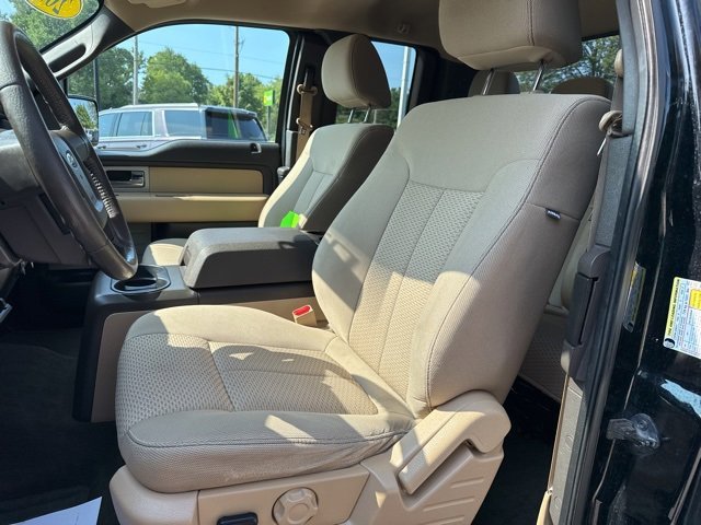 2011 Ford F-150 XL photo 21