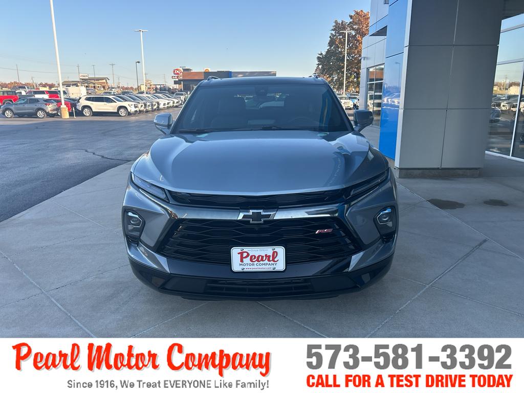 2026 Chevrolet Blazer RS photo 2