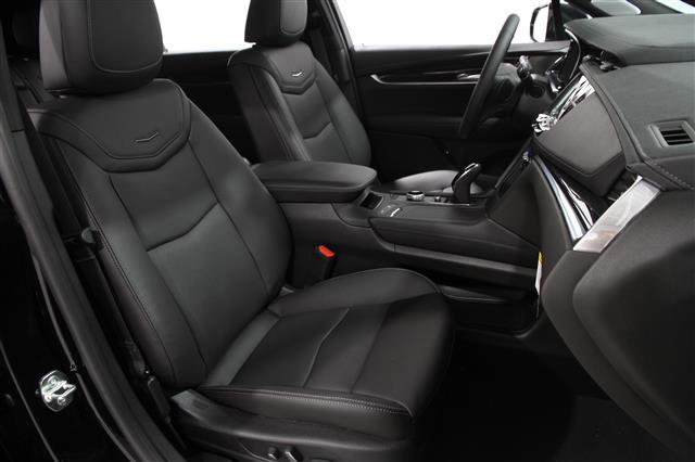2025 Cadillac XT5 Premium Luxury photo 17