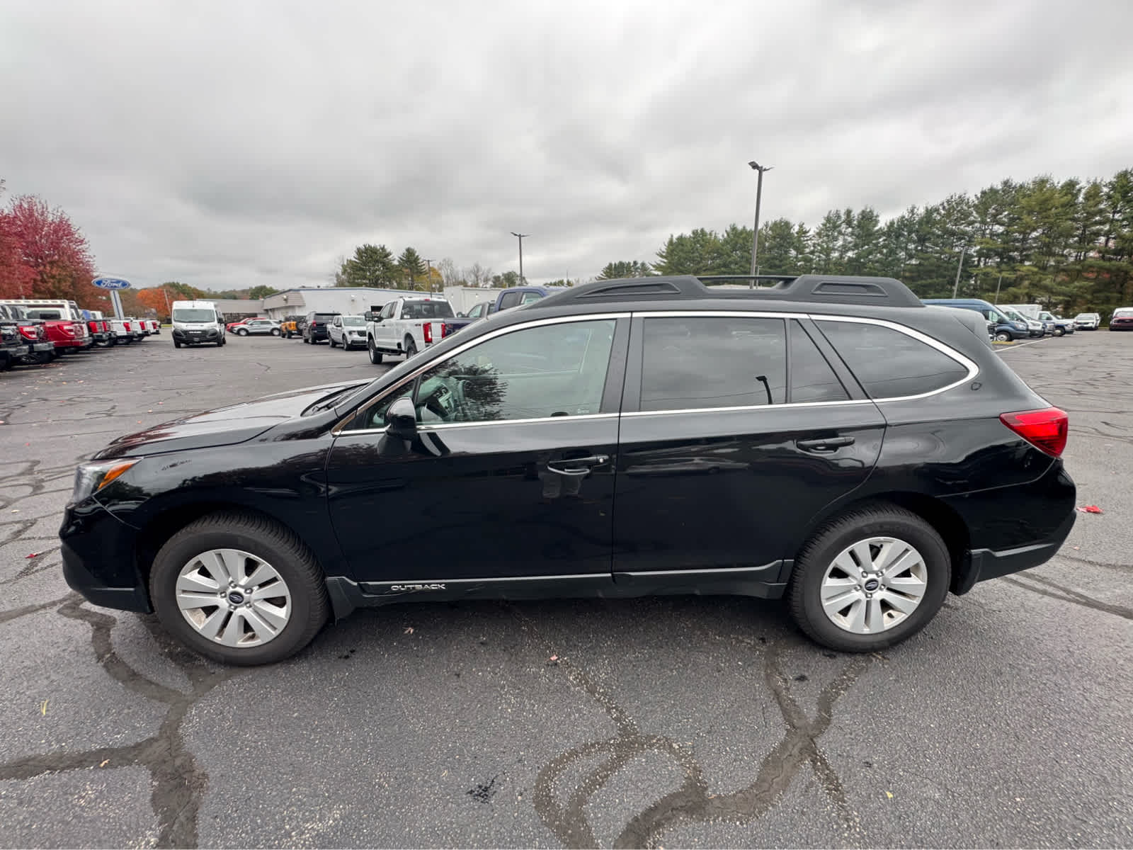 Used 2019 Subaru Outback Premium with VIN 4S4BSAFC7K3380638 for sale in Litchfield, CT