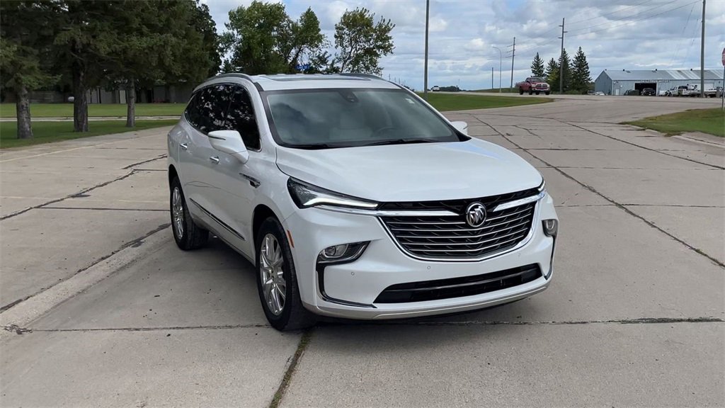 Used 2022 Buick Enclave Premium with VIN 5GAEVBKW4NJ162723 for sale in Oslo, Minnesota