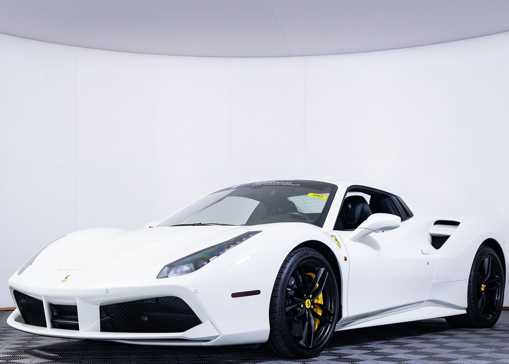 Marichan  Certified Pre-Owned 2018 Ferrari 488 Spider Base 2D