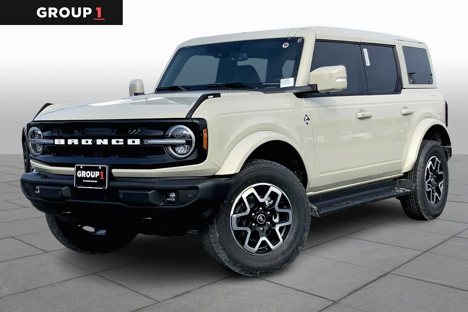 2025 Ford Bronco 4-Door Outer Banks's photo