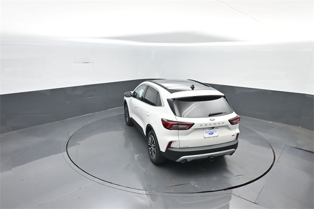 2025 Ford Escape Plug-In Hybrid photo 22