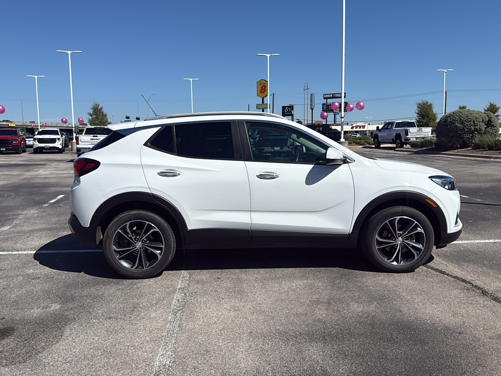 2023 Buick Encore GX Select photo 2