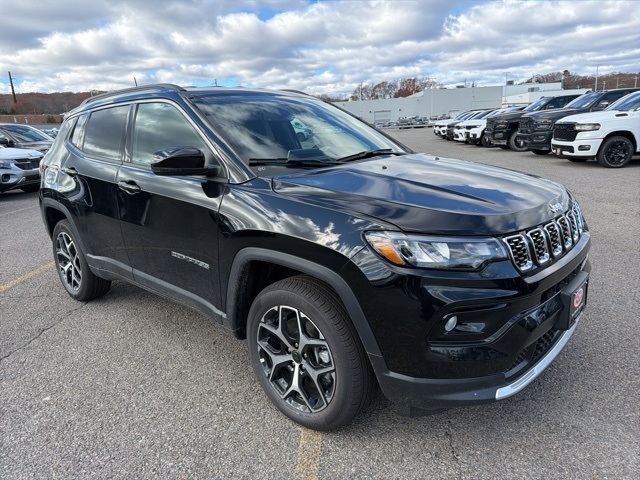 2026 Jeep Compass Limited's photo