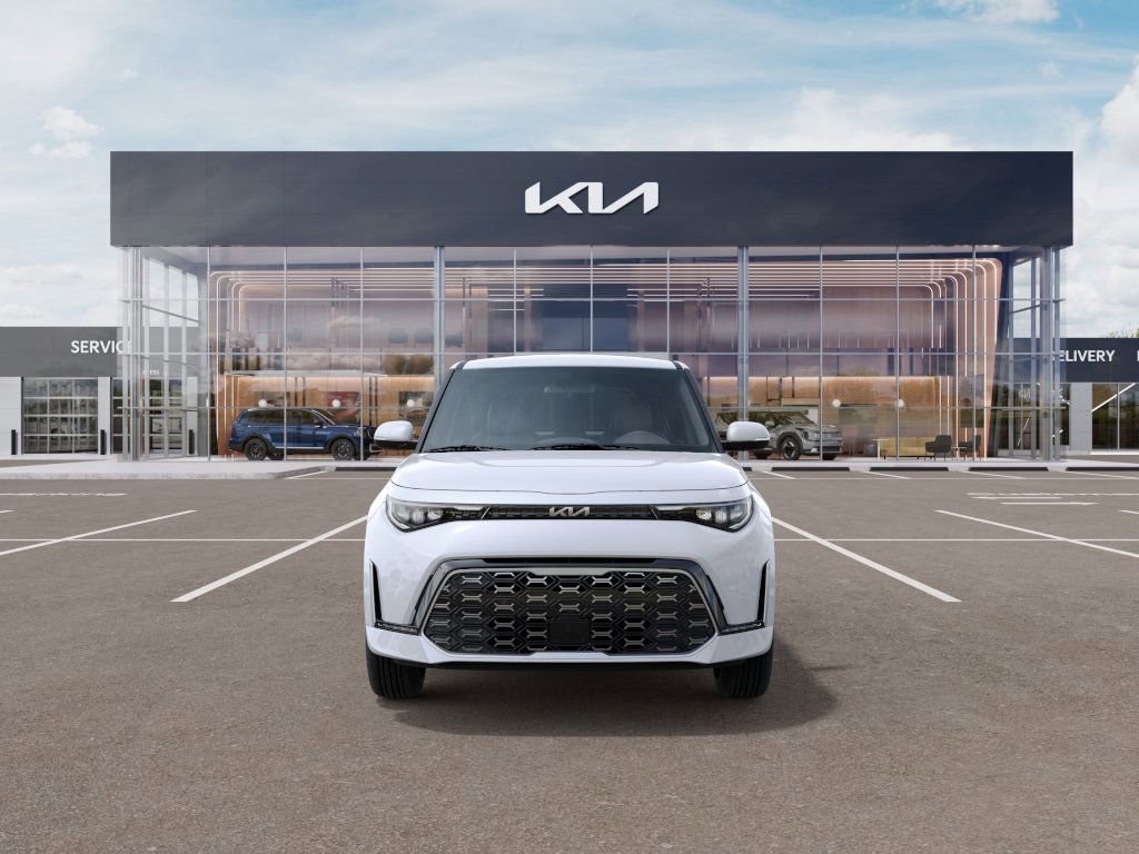 2025 Kia Soul GT-Line photo 2